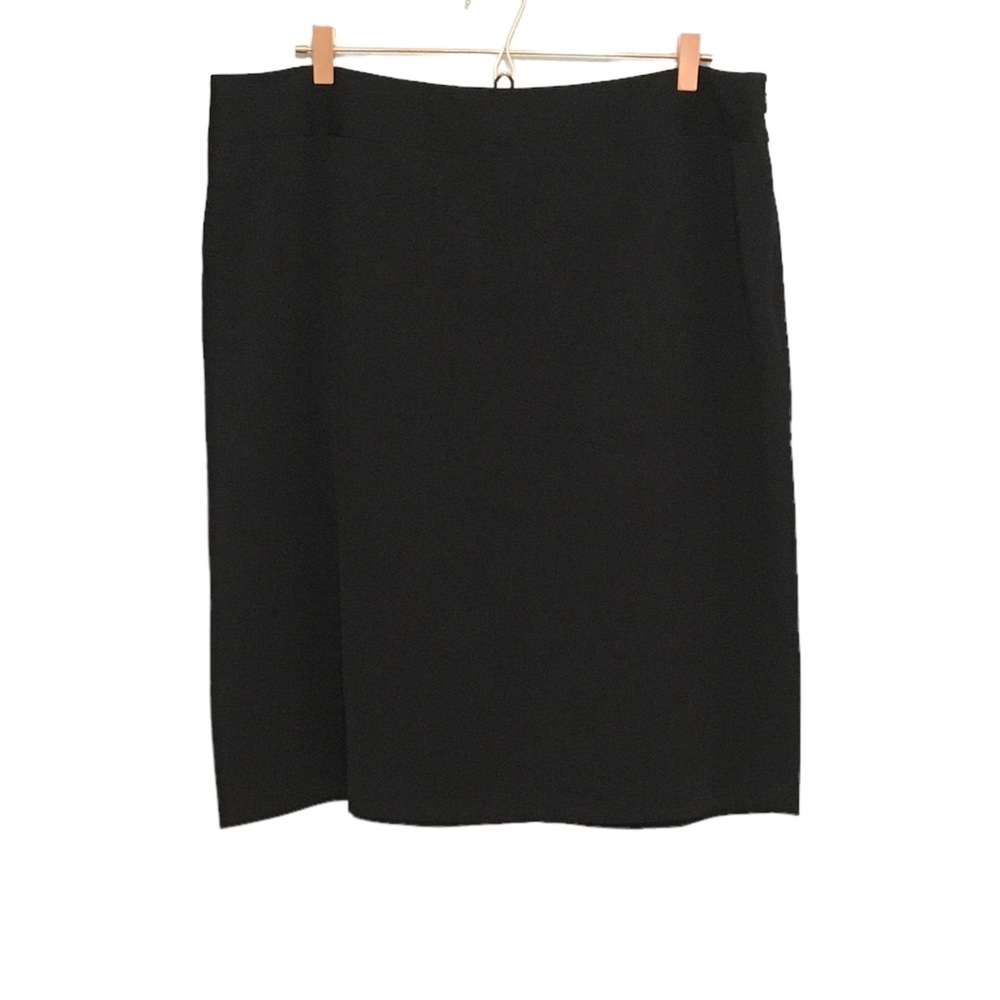 🆕NWOT Rafaella Pencil Skirt🆕